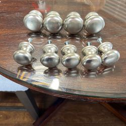 4-  2 “ Knobs  And. 5  1. 1/2” Knobs -  All $8
