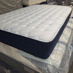 Full Size Sealy Firm Mattress 