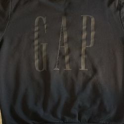 Black GAP Sweatshirt