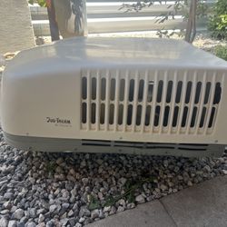 Rv Top Ac 