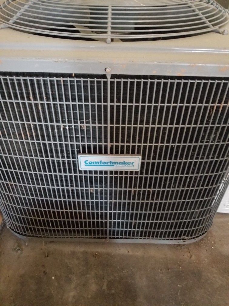 4 Ton Comfortmaker Condensor Unit