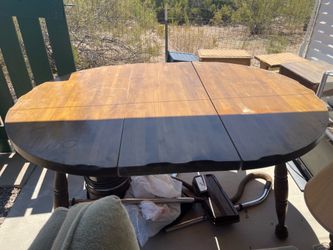 Dining room table