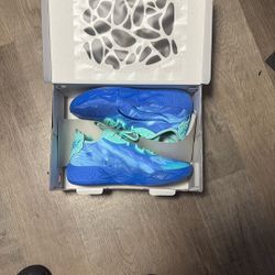 SIZE 10.5 Lamelo Ball Lo Team Shoes Ultra Blue Glimmer