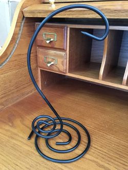 Black banana holder