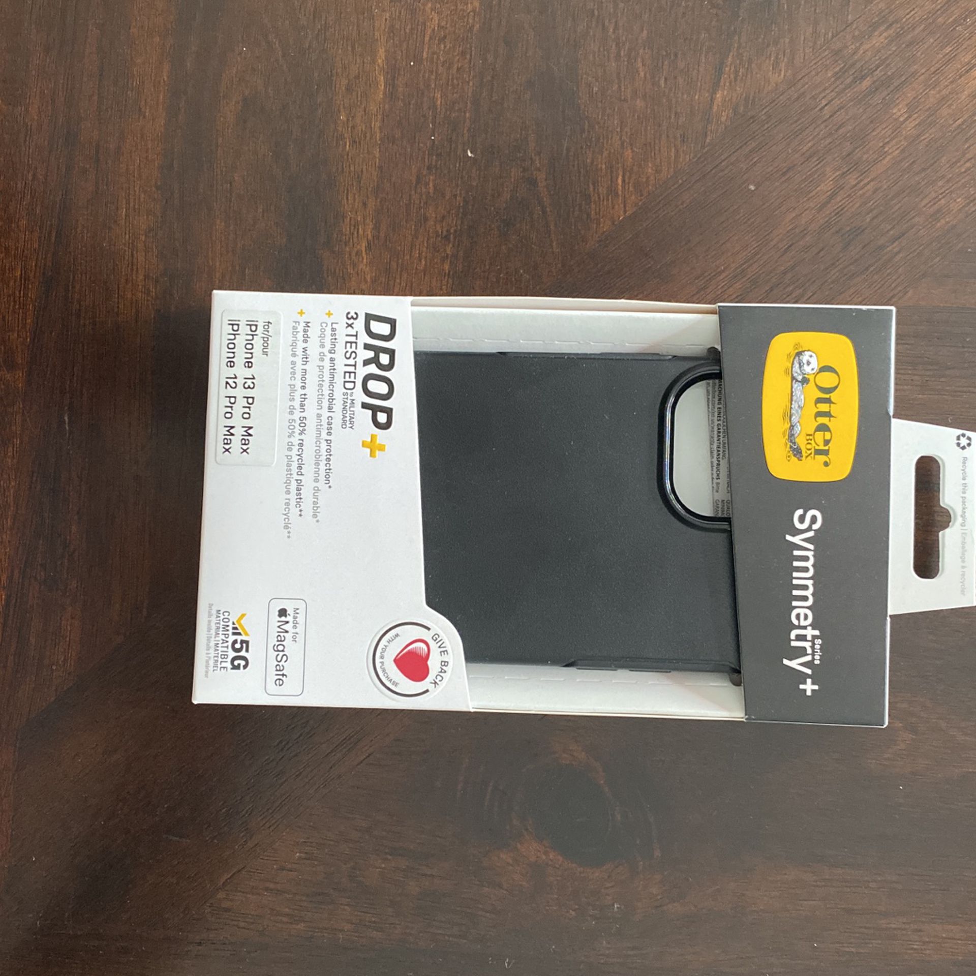 BRAND NEW UNOPENED iPhone 13 Pro Max/iPhone 12 Pro Max Otterbox Case