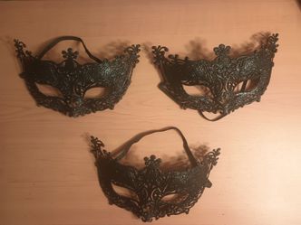 Spirit halloween Masquerade Mask