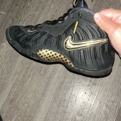 Nike Foamposites 6.5Y Boys