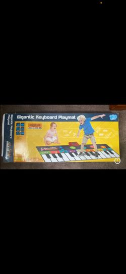 Play piano