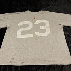 Mens 2XL Y2K Michael Jordan 23 Tshirt