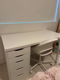 White vanity & chair FOR SALE