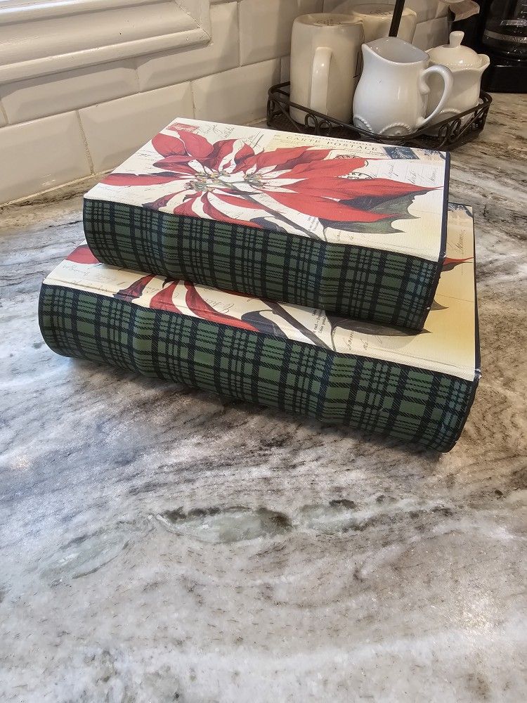 New 2 Boxes Poinsettias CHRISTMAS  🎄   BOXES BOOKS