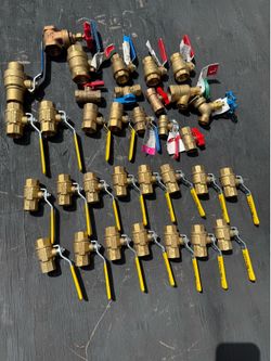 Brass Ball Valves For Gas & Water - All Valves are New