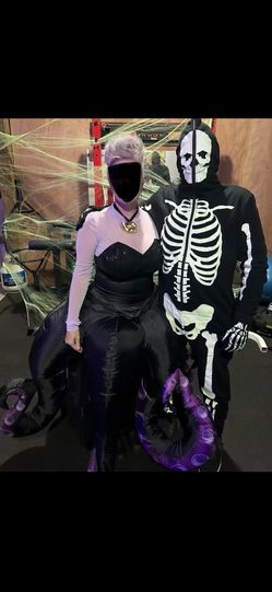Ursula  Holloween Costume With New Wig