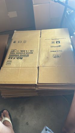Moving/storage/shipping Boxes