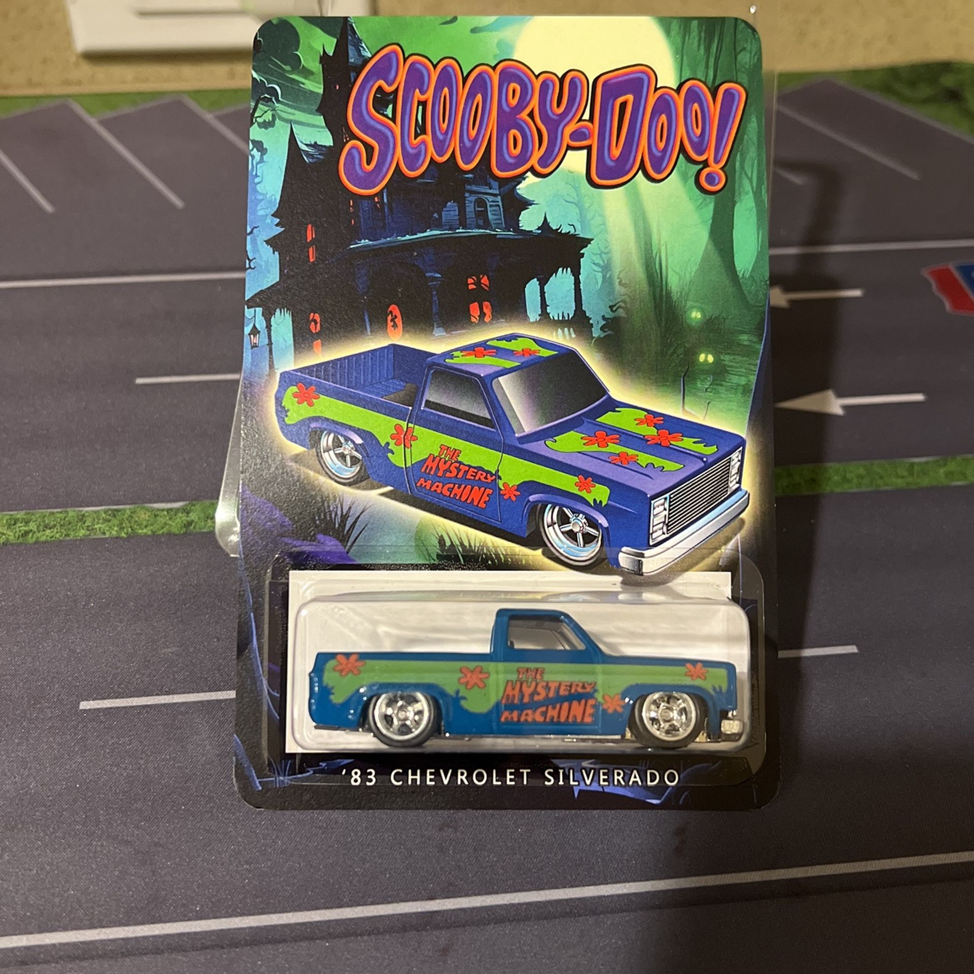 Hot Wheels 83 Silverado custom