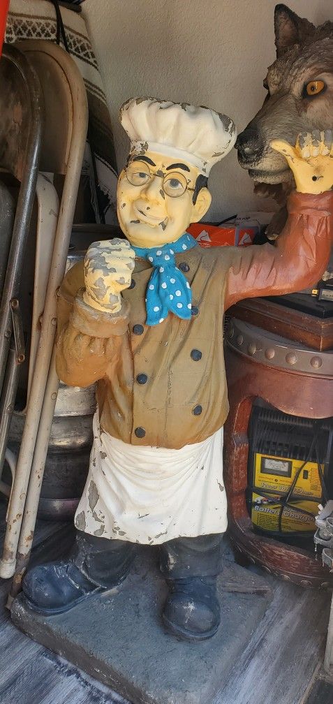 Chef Statue 