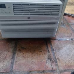 8000 Btu Window AC Unit