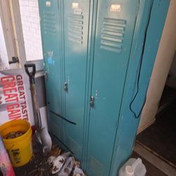 Teal Lockers 