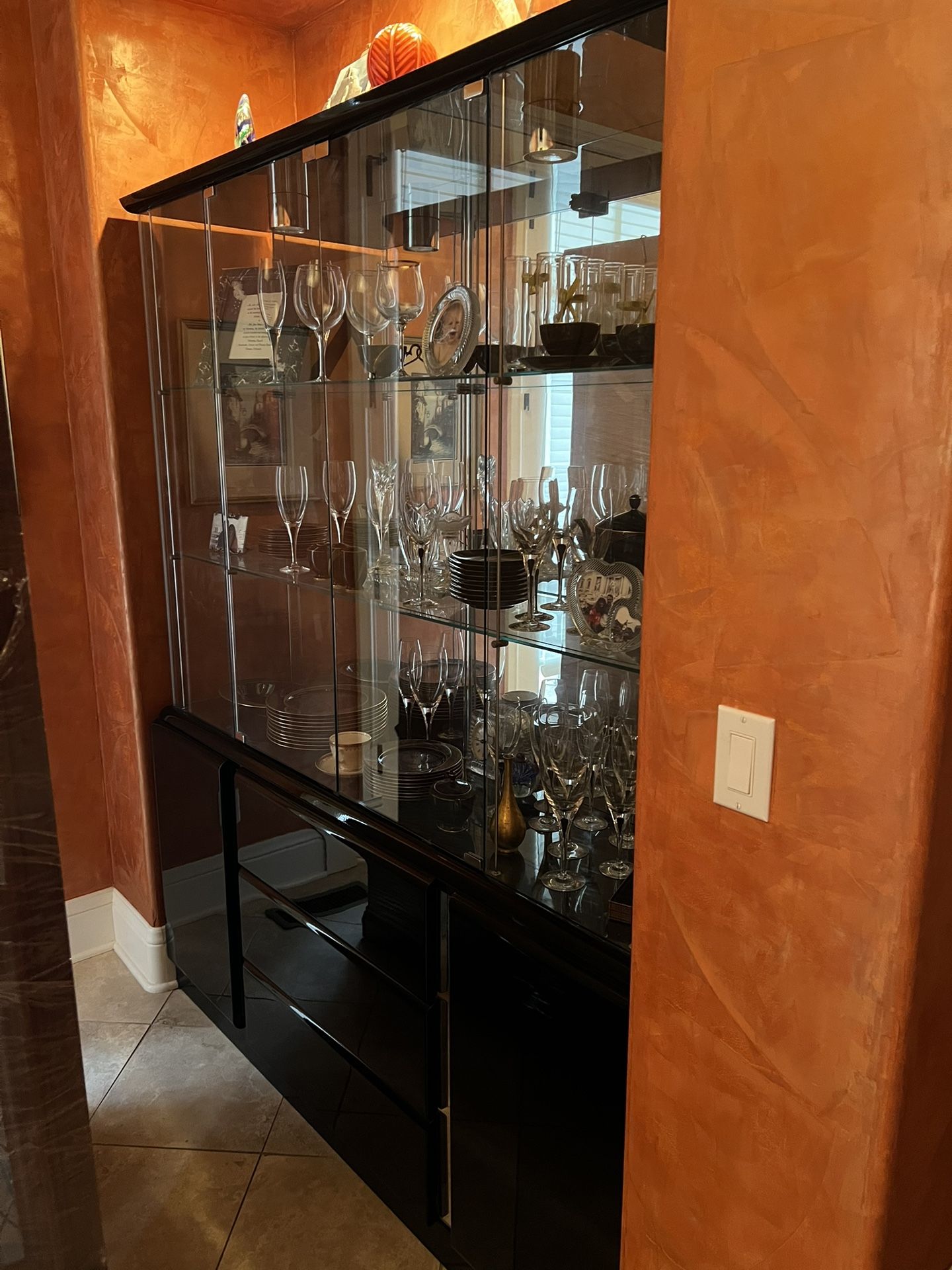 Super Nice Modern China Hatch