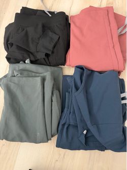 Figs XS scrubs (4sets)