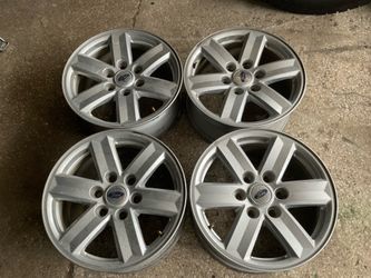 Factory Ford 17 inch aluminum alloy wheels great condition
