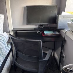 Desk And Chair 