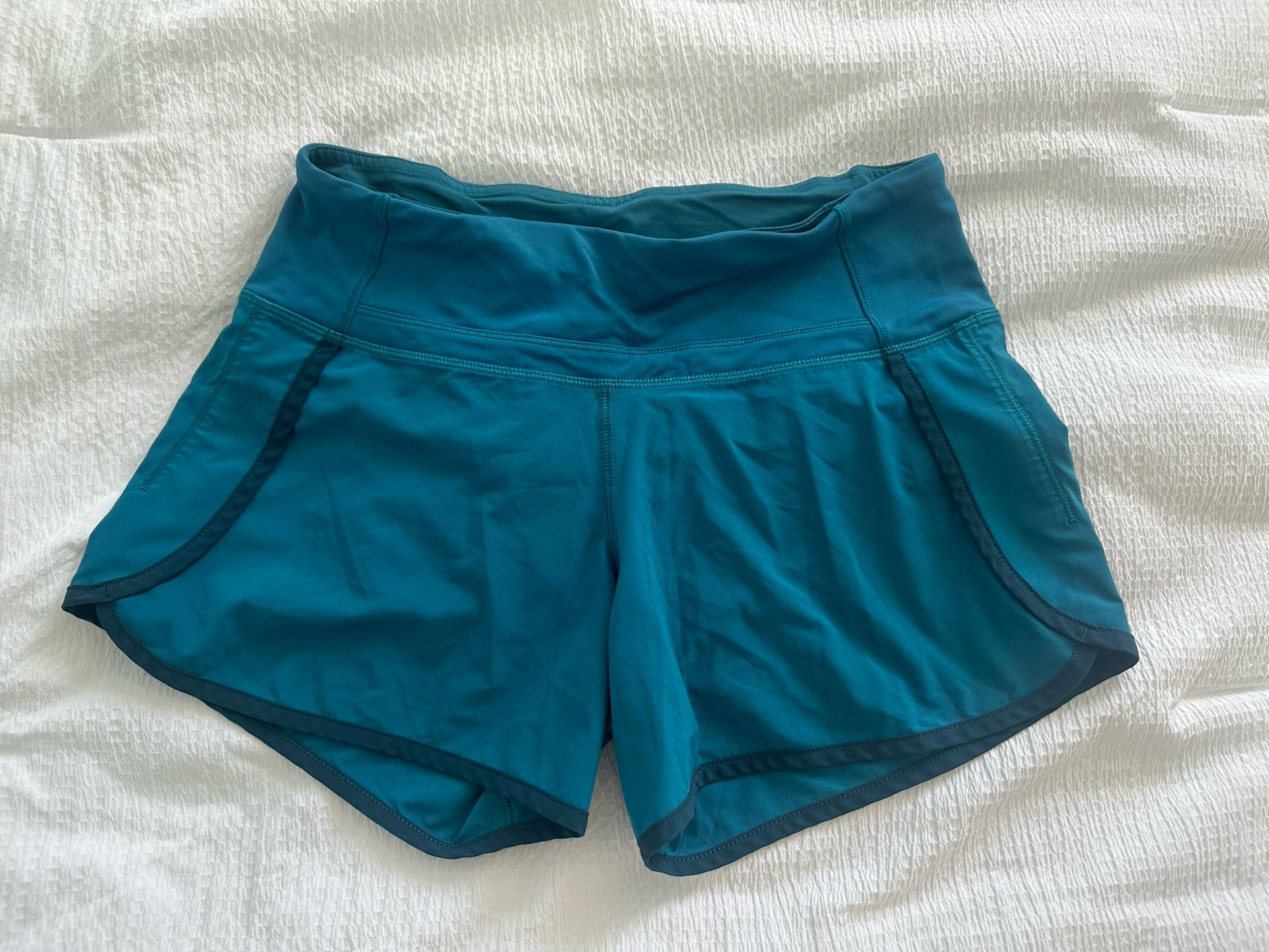 Lululemon Run Times Short (4-way Stretch) 4” Size 2 Tofino Teal Blue