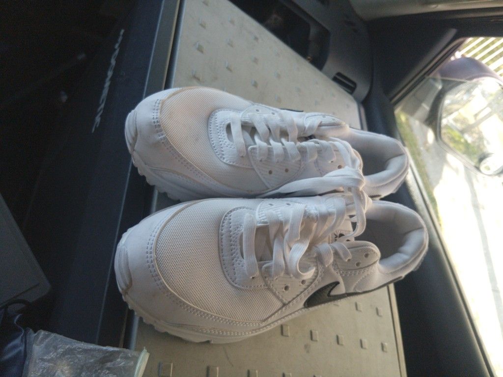 Nike