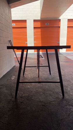 Table with chairs
