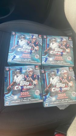 Topps chrome Box Megas