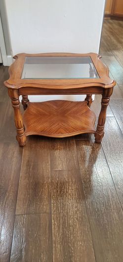 Side/ end table