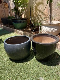 Large Black Planters – Set of 2