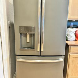 GE Profile Refrigerator 