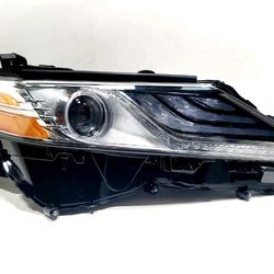 Passenger side  Headlights For Toyota Camry 18-20XSE XLE 3.5L 2.5L