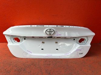 2018 - 2024 TOYOTA CAMRY TRUNK DECK LID SHELL COVER PANEL OEM