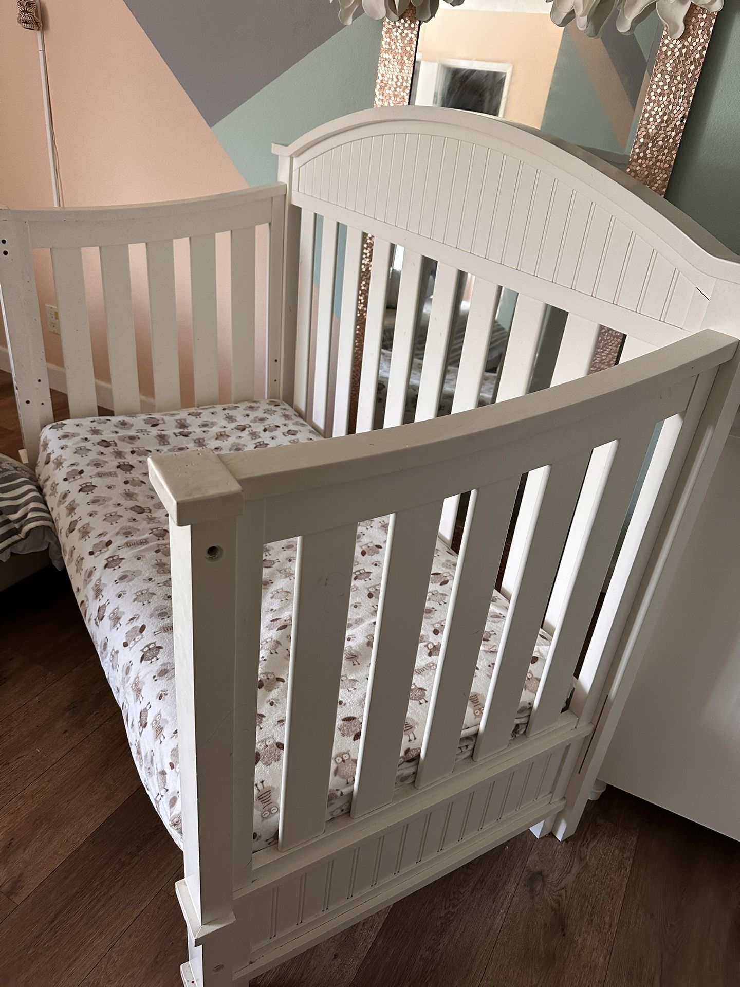 Baby Crib, Mattress And Bedding