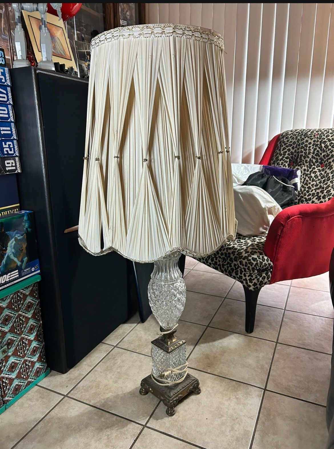 Beautiful Vintage Tall Crystal Lamp With Lamp Shade