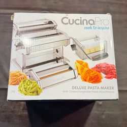 CucinaPro Deluxe Pasta Maker (Model 178) – NEW, Open Box – 3 Attachments Still Factory Sealed – $45