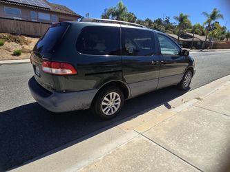 2003 Toyota Sienna