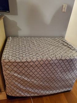 XL CRATE COVER like New