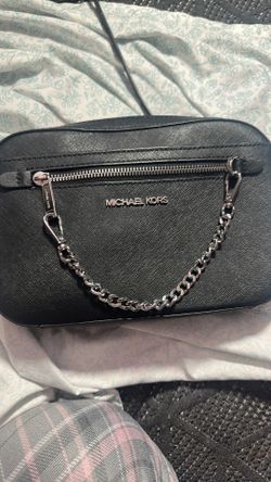 Black Michael Kors body bag