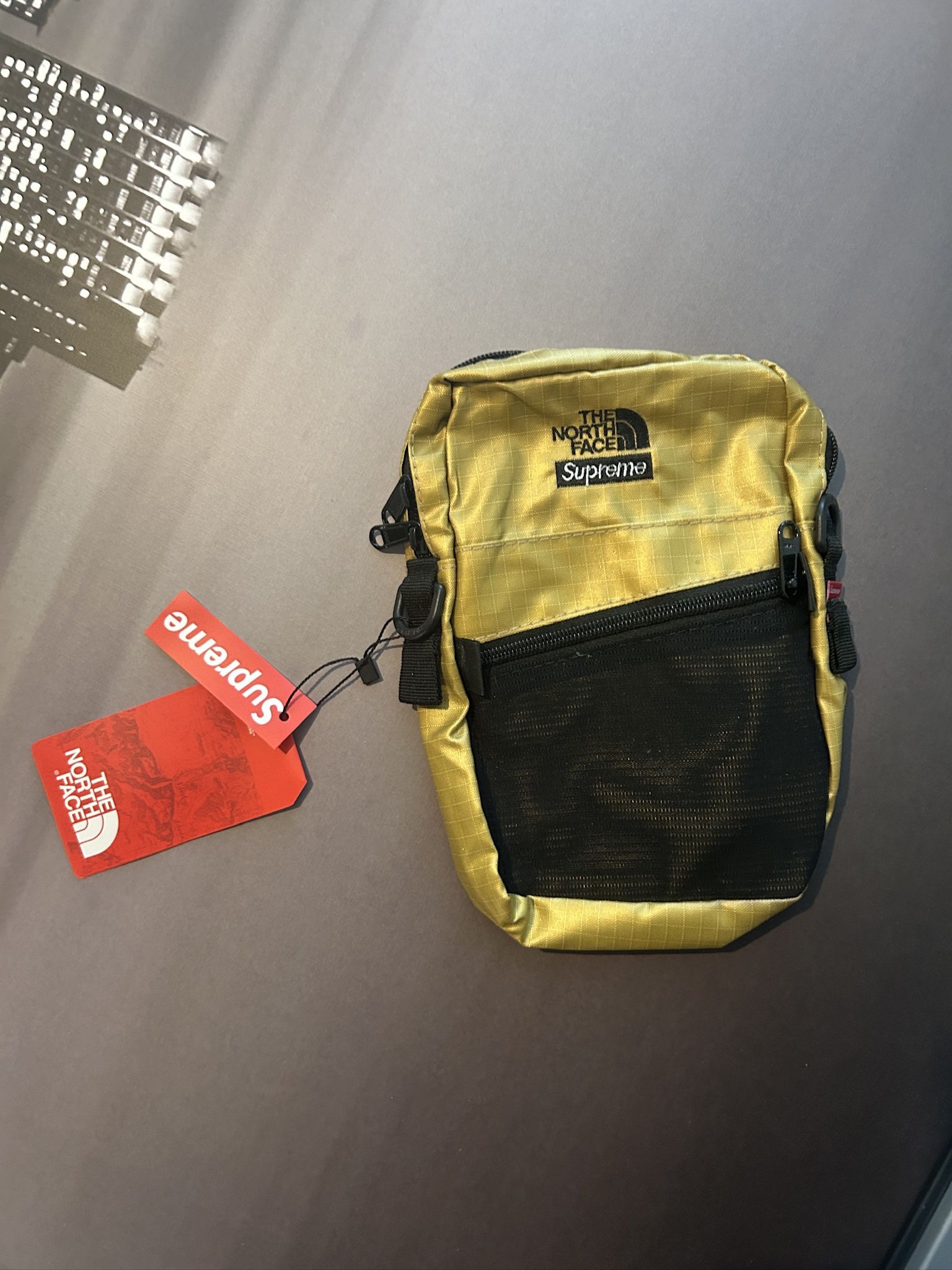 Supreme x North Face Shoulder Bag (Gold)