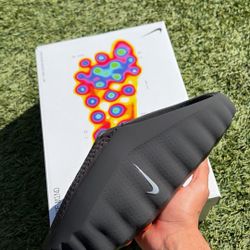 Nik Mind 001 Black Chrome 11M