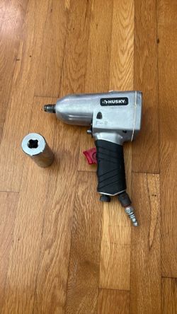 Husky 1/2" Air Impact Wrench + Socket