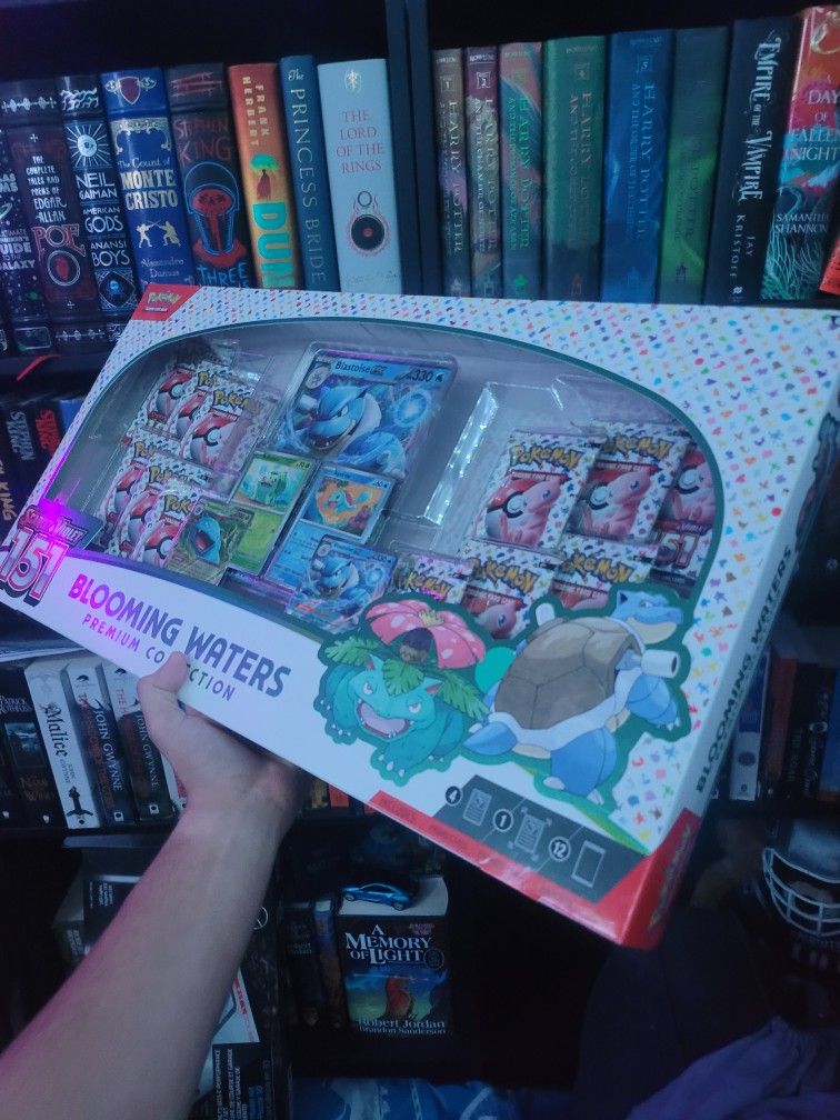 Pokemon 151 Blooming Waters Premium Collection 