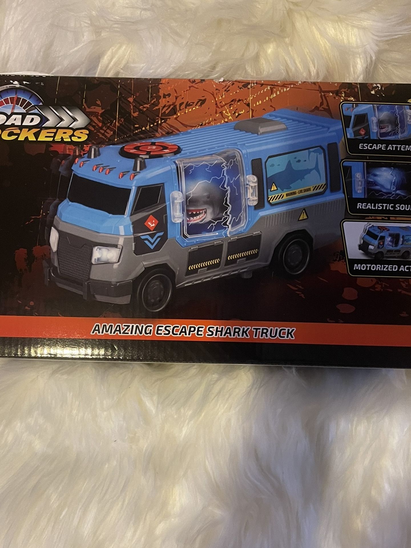 Kid Galaxy road rockers- Amazing Escape Truck