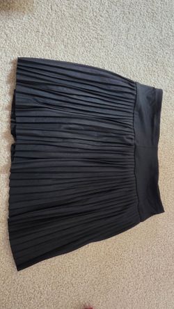 Black skirt