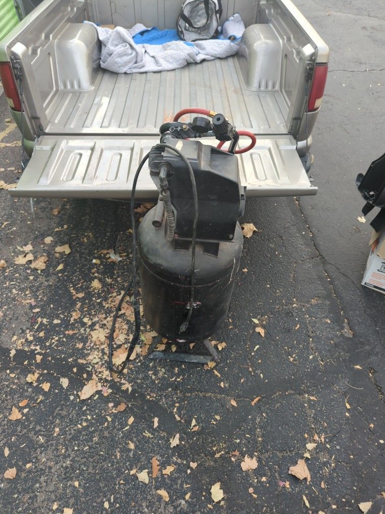 Craftsman 20 Gallon Compressor