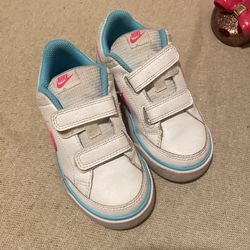 Nike Girls 