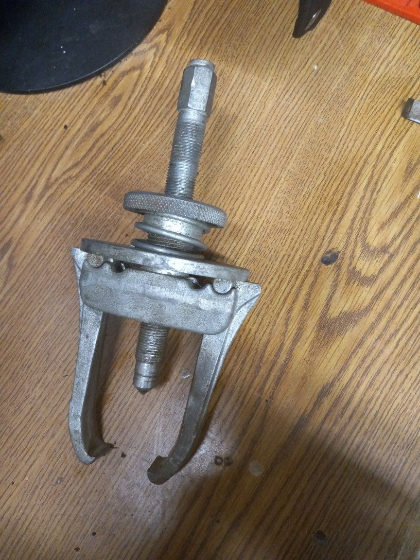 Snap-on Gear Puller Works Perfect $100